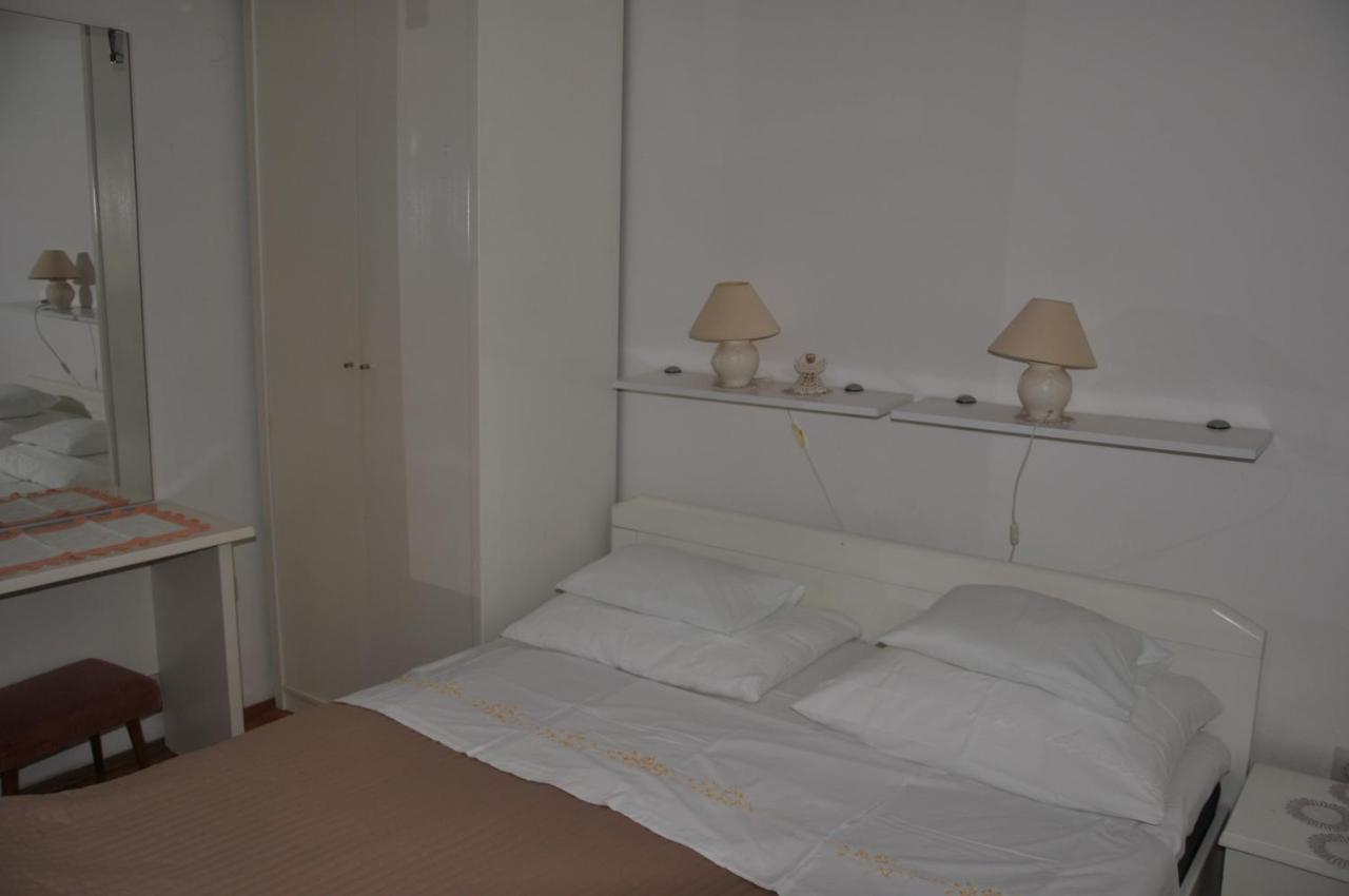 Apartmani Karla クレノヴィツァ エクステリア 写真